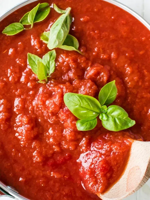Nhoque de Ricota com Raspas de Limão Siciliano e Molho de Tomate: Receita Fácil e Aromática